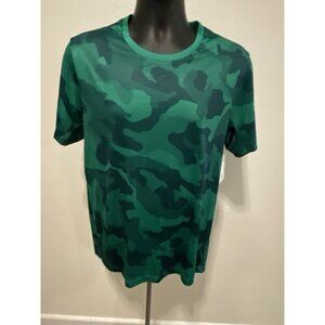 Tek Gear Dry Tek Mens Size Medium Top Short Sleeve Green Camo